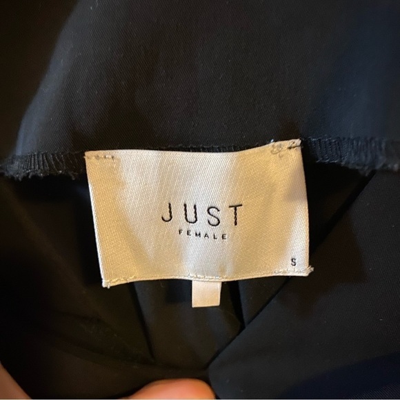 116. Just Female. Black sheath dress. V front and back LBD - Picture 5 of 6